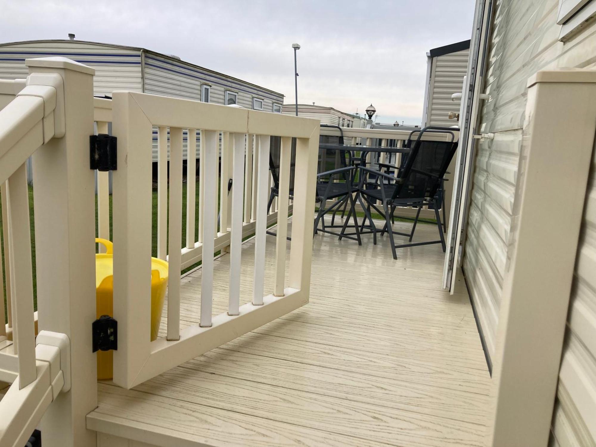 Pet Friendly Holiday Home On Golden Palm Skegness Exterior foto